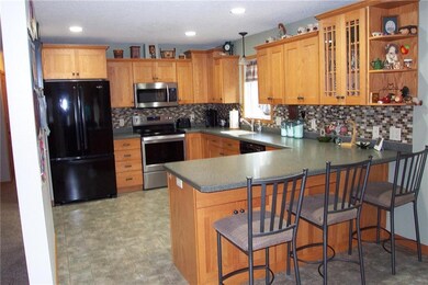 419 Fagstad St, Menomonie, WI 54751 - photo 4