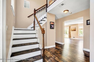 71 Holly Tree Ln, Toms River, NJ 08753 - photo 2