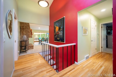 6-web-or-mls-7380 Leonard St NE, Forest