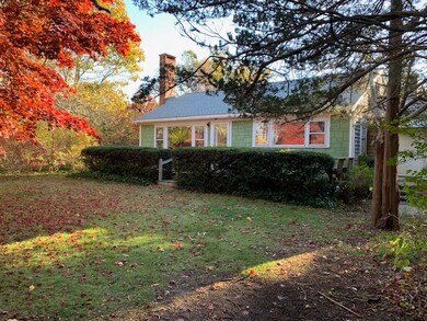 10 Elliot Ave, Oak Bluffs, MA 02568 - photo 2