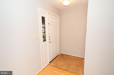 1614 Mulberry Ct unit 1614, Monmouth Junction, NJ 08852 - photo 6