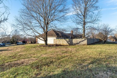 1110 Brom Bones Ct-6