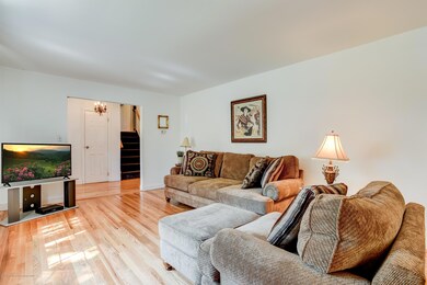 12 Sugar Maple Dr, Red Bank, NJ 07701 - photo 6