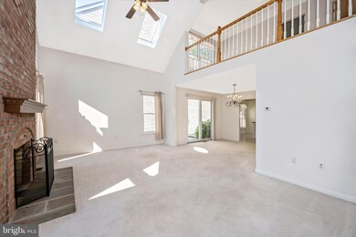 20421 Kings Crest Blvd, Hagerstown, MD 21742 - photo 5