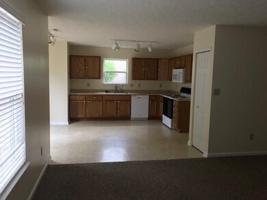 630 Ponderosa Pine Dr, Whiteland, IN 46184 - photo 5