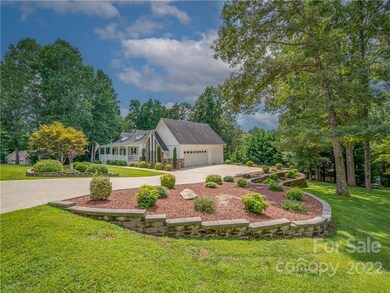 76 Chestnut Ln, Hendersonville, NC 28792 - photo 2