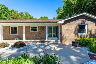 14 Oakbrook Place, Bettendorf, IA 52722 - photo 3