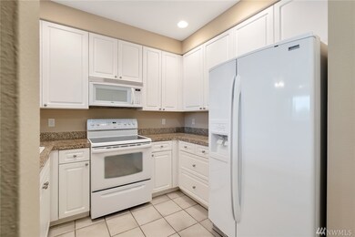 First Green Condominiums unit 2-203, Mukilteo, WA 98275 - photo 6