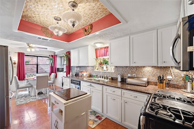 2414 Chestnut Dr, Rosenberg, TX 77471 - photo 4