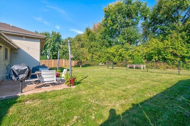 701 Killian Trail, Cottage Grove, WI 53527 - photo 5