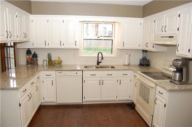 Brand new granite counter-tops, hardwood floors, b