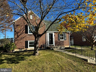 763 Oatman St, York, PA 17404 - photo 2