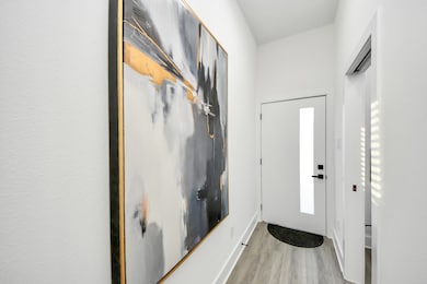 8533 Amadwe St unit B, Houston, TX 77051 - photo 5