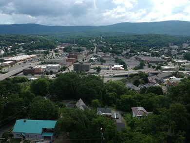 29 Forrest St, North Adams, MA 01247 - photo 3