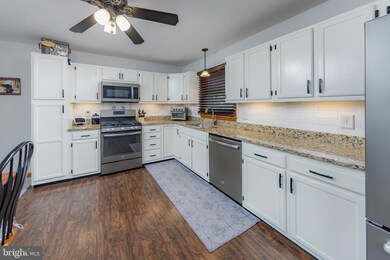 164 Hessian Ave, West Deptford, NJ 08096 - photo 4