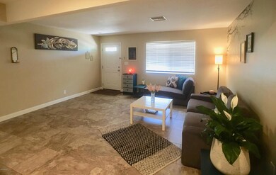 006 - Living Area 1