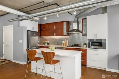 Mosler Lofts unit 405, Seattle, WA 98121 - photo 6