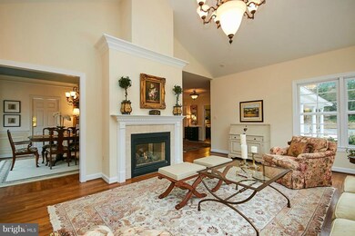 2009 Carrhill Rd, Vienna, VA 22181 - photo 5