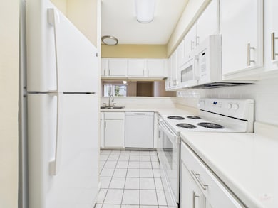 Centennial Condominiums unit 116, Austin, TX 78705 - photo 7