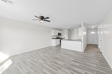 3016 Fountain Dr, Salina, KS 67401 - photo 2