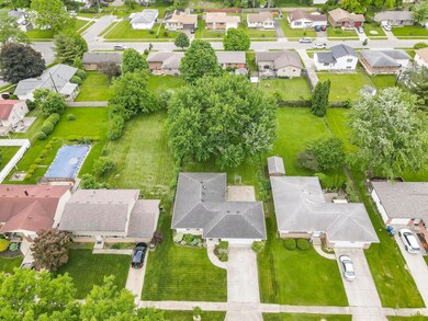 1685 Hansen Ave, Columbus, OH 43224 - photo 4