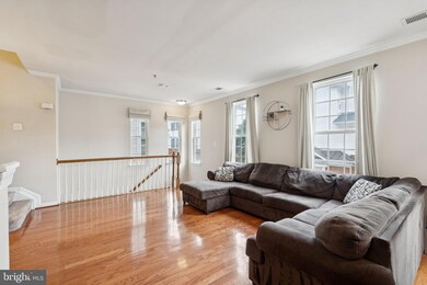 7747 Milford Haven Dr unit 47D, Lorton, VA 22079 - photo 3