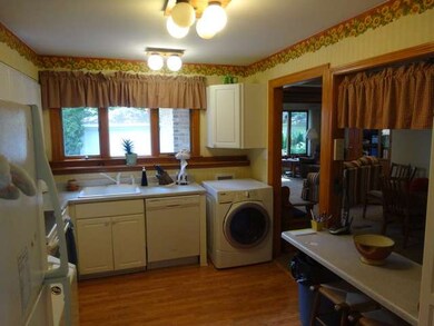 465 N Emery Ln, Elmhurst, IL 60126 - photo 5