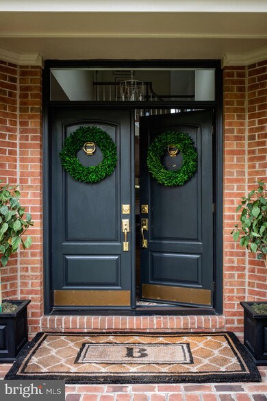 9114 Willow Gate Ln, Bethesda, MD 20817 - photo 7