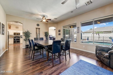 06-Living & Dining Room