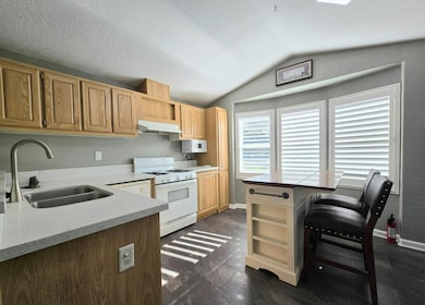 13955 W Walnut Grove Rd unit 26, Walnut Grove, CA 95690 - photo 5