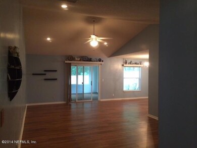 8234 Lakemont Dr, Jacksonville, FL 32216 - photo 7