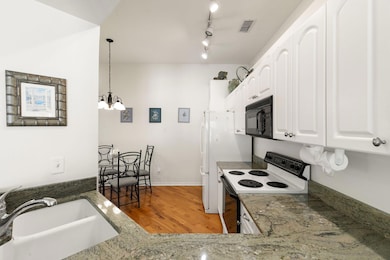 1036 Mainsail Dr unit 721, Naples, FL 34114 - photo 4