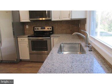 73 Buckingham Dr, Southampton, NJ 08088 - photo 4