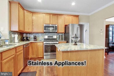 712 Shannon Dr N, Greencastle, PA 17225 - photo 6