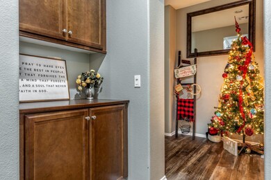 3418 Arrowhead Ct, Rosamond, CA 93560 - photo 5