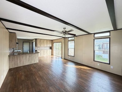 331 Gordy Rd Trlr 14, Bacliff, TX 77518 - photo 5