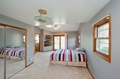 GREAT SIZE MASTER BEDROOM FEATURES VAULTED CEILING
