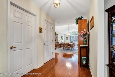 10-11WoodsSpringLn_010