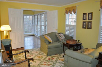 5822 Glen Forest Dr, Falls Church, VA 22041 - photo 6