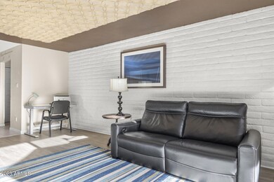 6-web-or-mls-4354-n-82nd-st-138