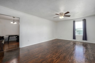 7549 W Farm Road 174-8