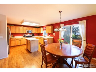 Eat-In Kitchen