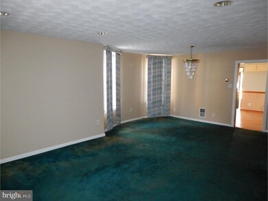 1003 Pine St, Darby, PA 19023 - photo 3