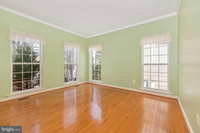 12427 Fallen Timbers Cir, Hagerstown, MD 21740 - photo 5