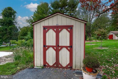 48 Brethren Church Rd, Leola, PA 17540 - photo 4