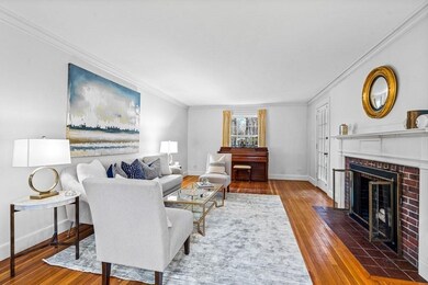 111 Merriam St, Weston, MA 02493 - photo 3