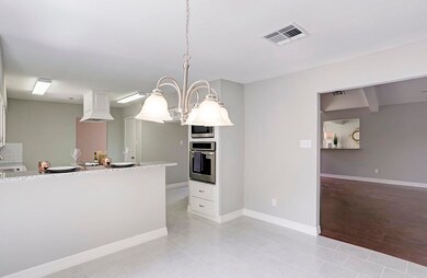 5619 Moss Glenn Ln, Houston, TX 77088 - photo 4