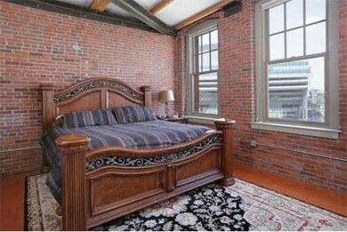 26 Stillman St unit 5-2, Boston, MA 02113 - photo 5