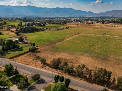 1527 E Little Sweden Rd, Daniel, UT 84032 - photo 5