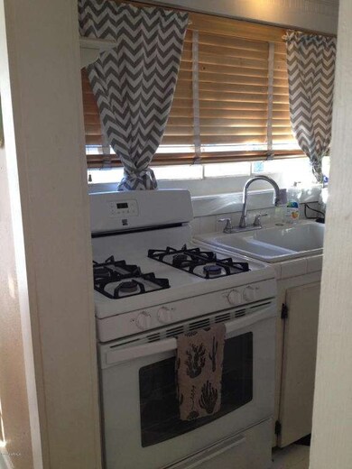 Kitchen 2